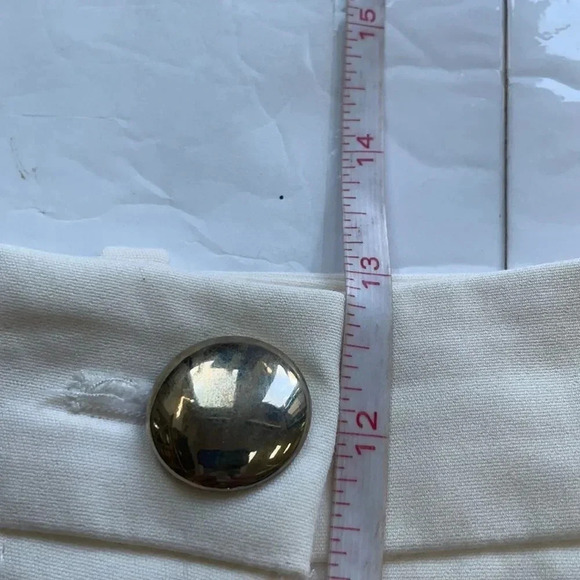 Zara High Rise shorts Cream Gold Buttons Front Seam Pleated Size S - Picture 7 of 9